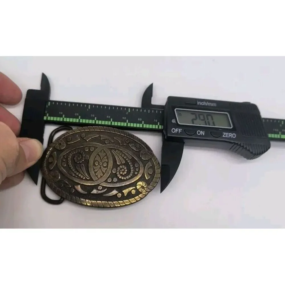 Vintage Oval Brass Belt Buckle, Gold Tone Tribal Pattern with Rope Frame